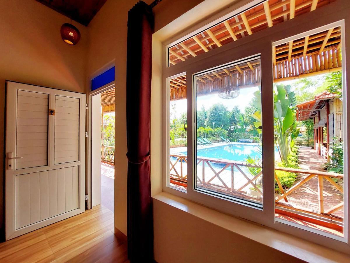 Ninh Binh Mountain Side Homestay & Cafe Esterno foto